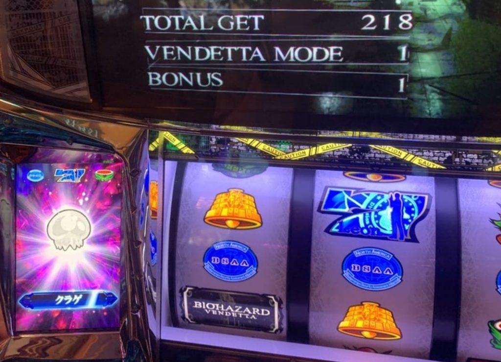 スマスロ バイオハザード ヴェンデッタ AT中のリール表示